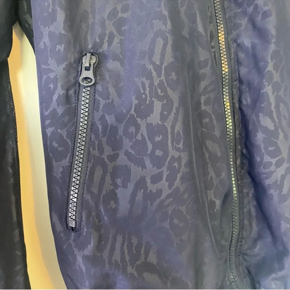 Zyia active navy leopard print full zip windbreaker jacket
